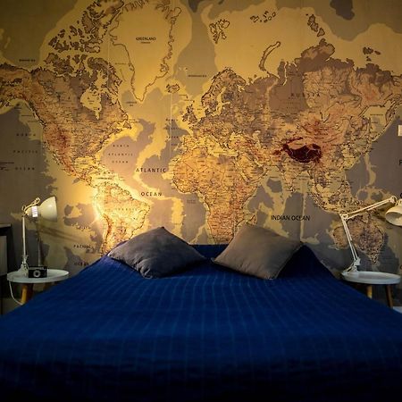 Fifty Shades Of Travel Apartment Brasov Exterior photo