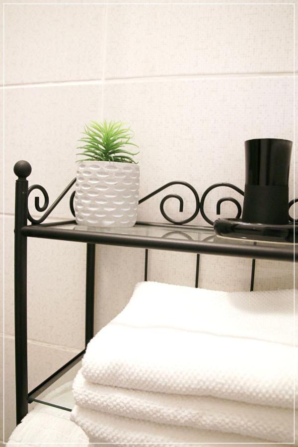 Fifty Shades Of Travel Apartment Brasov Exterior photo